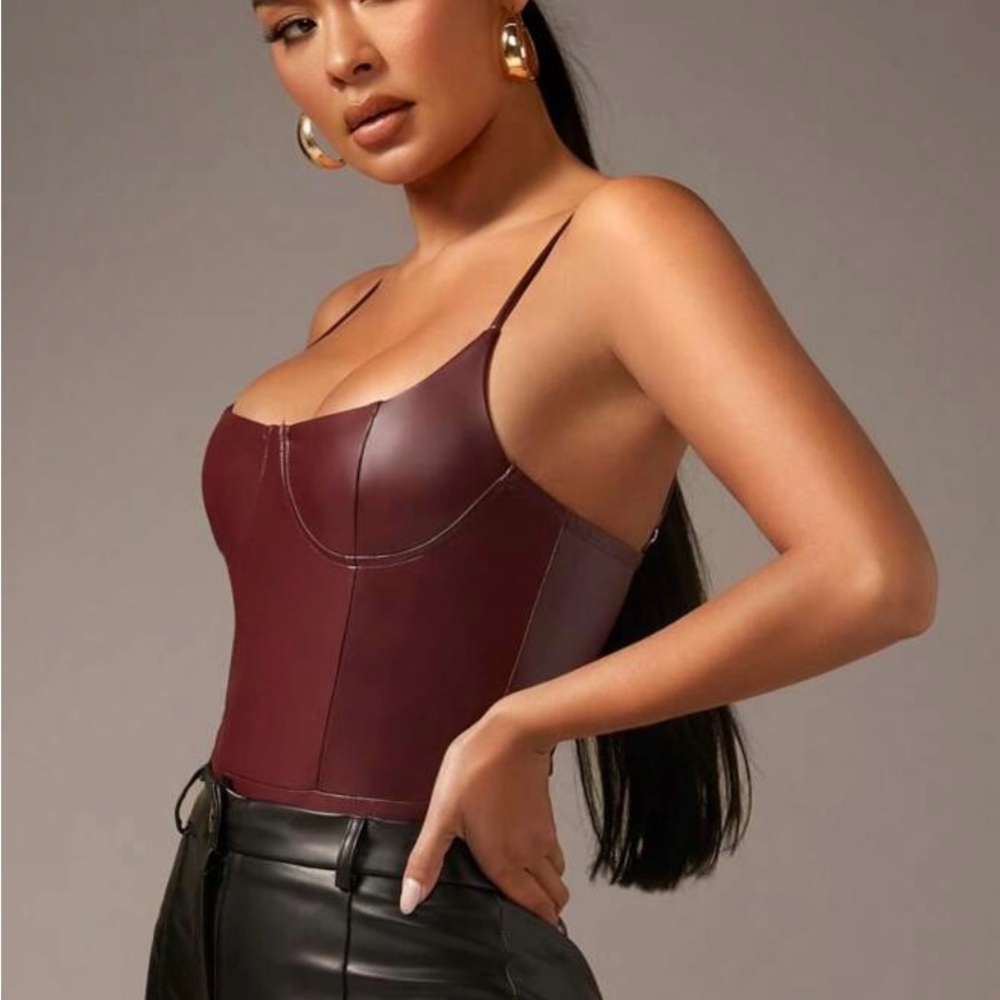 NWT Shein Bae Burgundy Bodysuit with Plunging Neckline and Form-Fitting Design - Picture 6 of 11